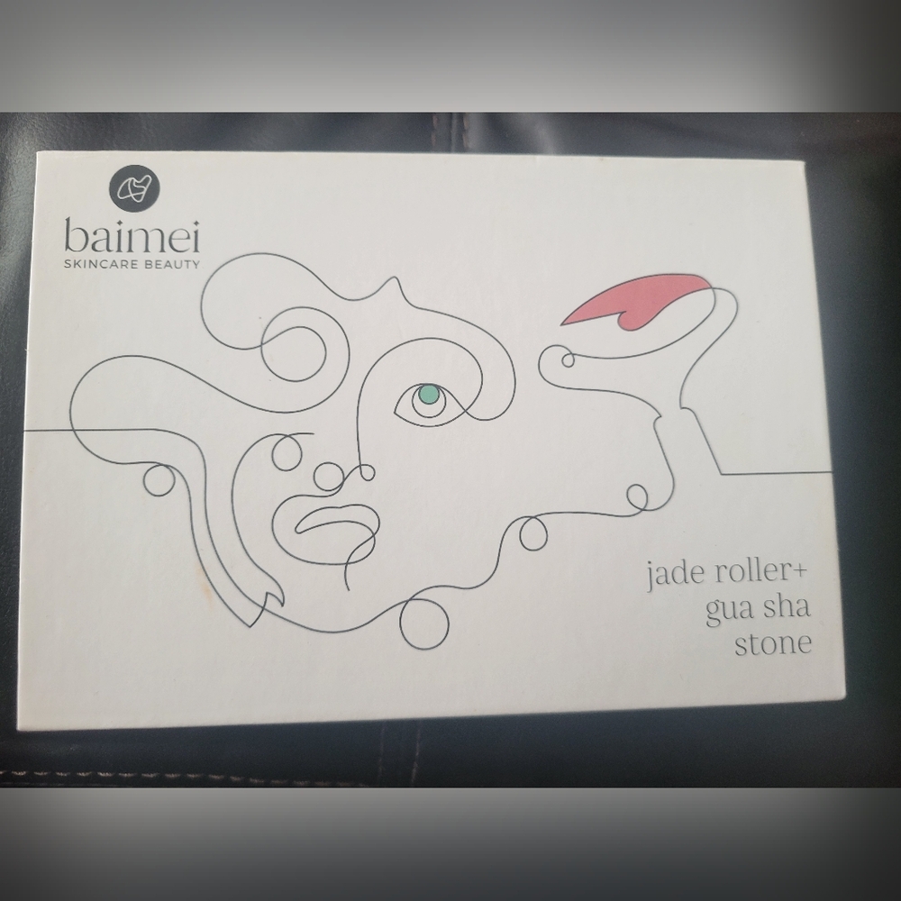 Baimei Jade Roller and Gua Sha Set